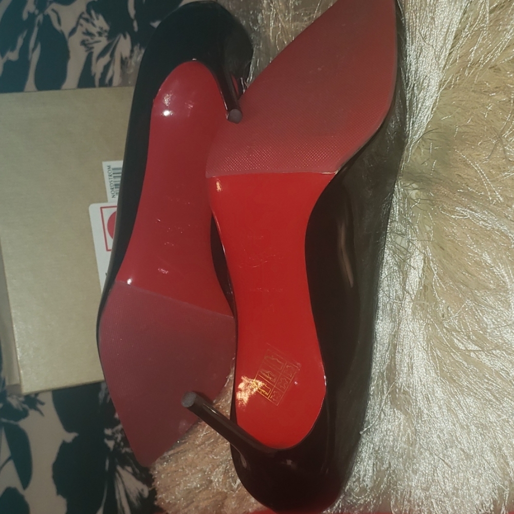 Patent pumps Christian loubitton Decollette